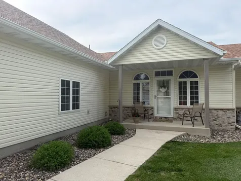 2084 Richway Lane SE Owatonna MN 55060
