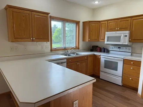 2084 Richway Lane SE Owatonna MN 55060