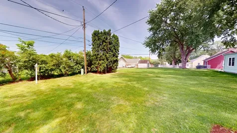 904 Clausen Avenue Albert Lea MN 56007