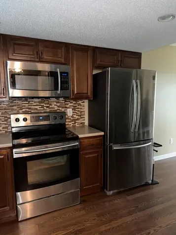 7831 89th Avenue N Brooklyn Park MN 55445