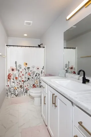 1150 Albert Court W West Fargo ND 58078
