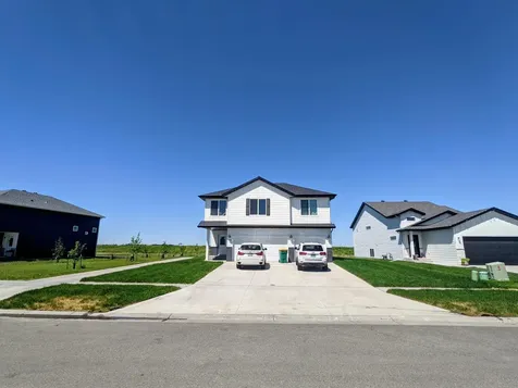 1150 Albert Court W West Fargo ND 58078