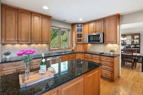 10954 Yukon Avenue S Bloomington MN 55438