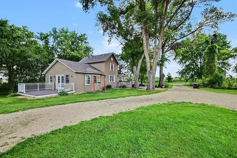 26850 Aberdeen Avenue New Prague MN 56071