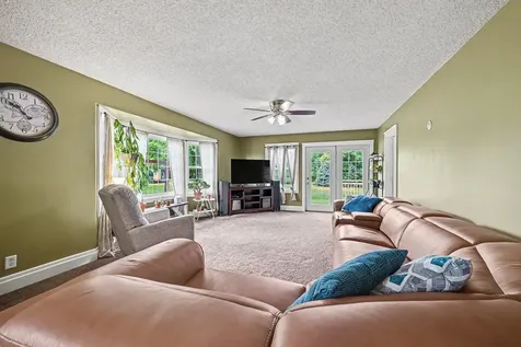 26850 Aberdeen Avenue New Prague MN 56071