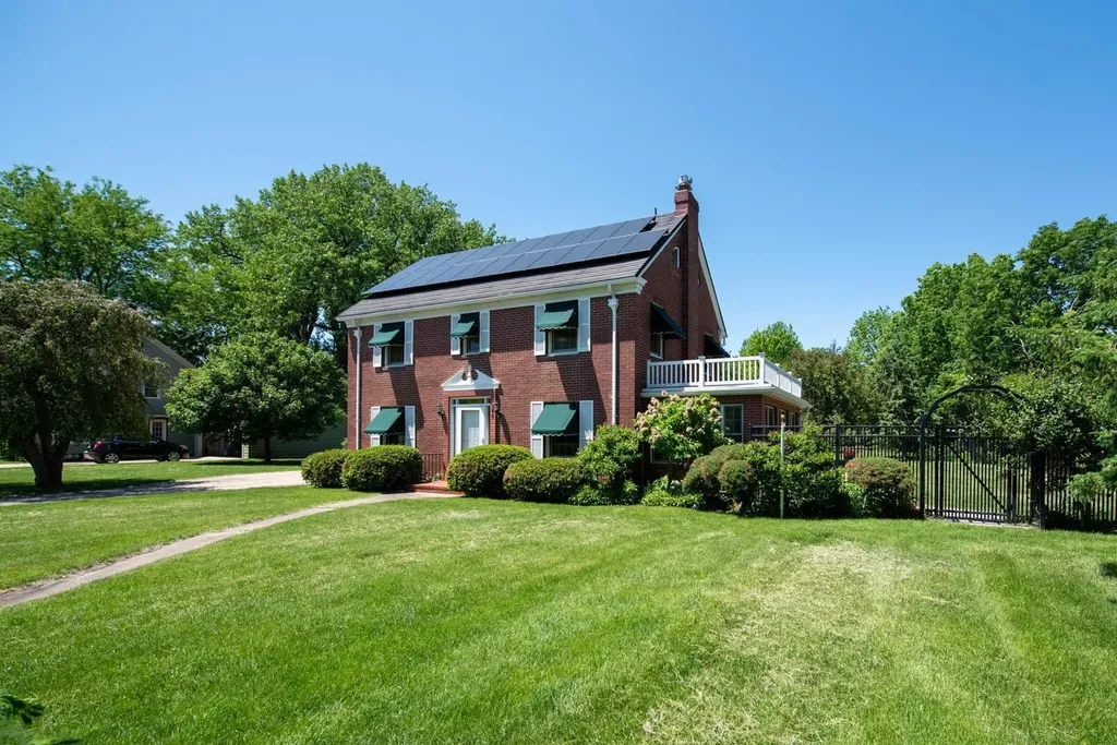 104 Hannah Street Mankato MN 56001