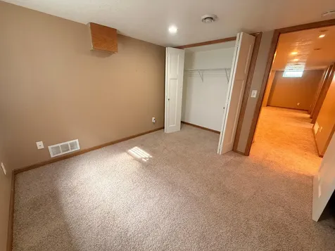 1640 Montana Avenue E Saint Paul MN 55106