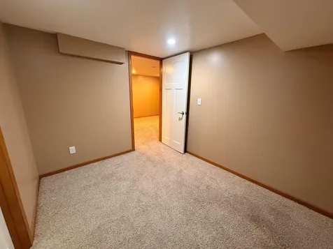 1640 Montana Avenue E Saint Paul MN 55106