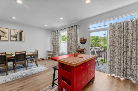 4652 Woodland Avenue Shakopee MN 55379