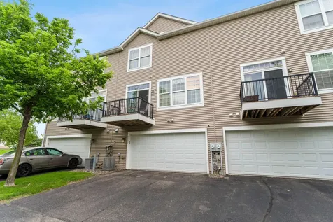 4652 Woodland Avenue Shakopee MN 55379
