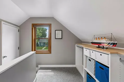5945 Russell Avenue S Minneapolis MN 55410