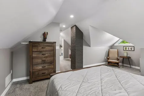 5945 Russell Avenue S Minneapolis MN 55410