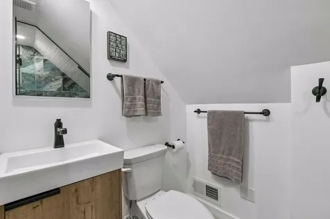 5945 Russell Avenue S Minneapolis MN 55410