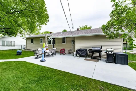 509 Cedar Lane Moorhead MN 56560
