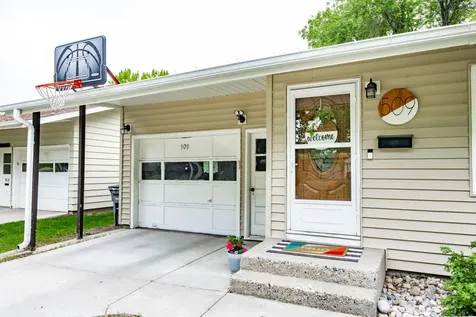 509 Cedar Lane Moorhead MN 56560