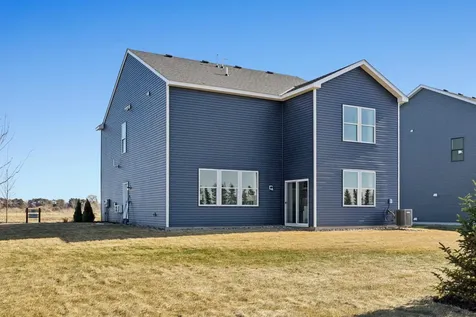 12634 Erskin Street NE Blaine MN 55449