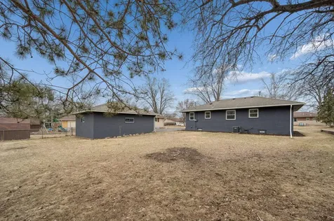 3500 72nd Avenue N Brooklyn Center MN 55429