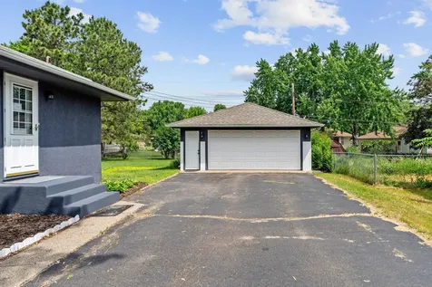 3500 72nd Avenue N Brooklyn Center MN 55429