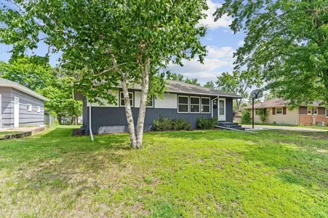 3500 72nd Avenue N Brooklyn Center MN 55429