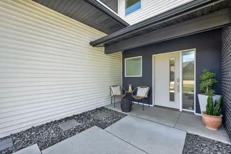 3795 Stone Point Drive NE Rochester MN 55906
