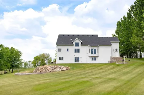21677 162nd Avenue S Barnesville MN 56514