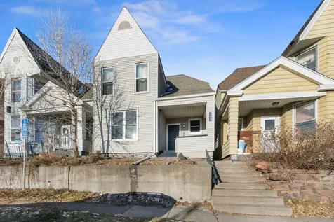 303 W 4th Street Duluth MN 55806