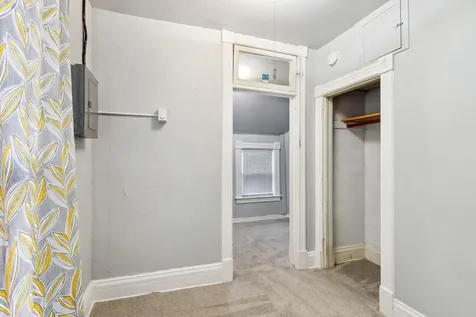 303 W 4th Street Duluth MN 55806