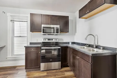 303 W 4th Street Duluth MN 55806