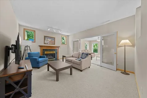 17672 Kettering Trail Lakeville MN 55044