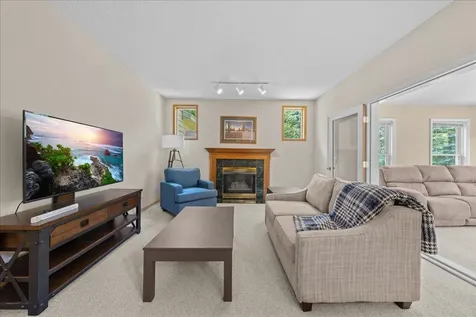 17672 Kettering Trail Lakeville MN 55044
