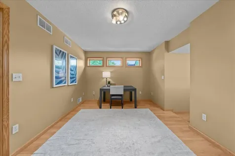 17672 Kettering Trail Lakeville MN 55044