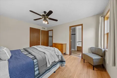 17672 Kettering Trail Lakeville MN 55044
