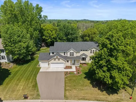 17672 Kettering Trail Lakeville MN 55044
