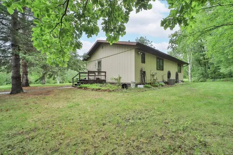 4244 72nd Street NW Walker MN 56484