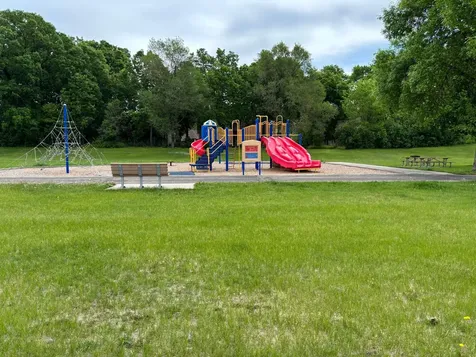 9039 Vickors Crossing Brooklyn Park MN 55443