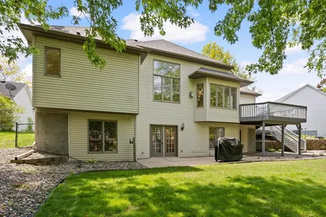 802 Spring Hill Court Woodbury MN 55125