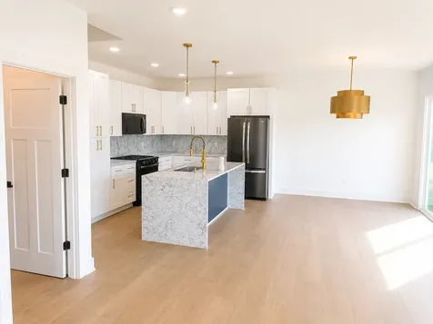 4544 Savanna Trail Chaska MN 55318