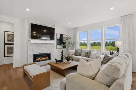 2660 Aspen Drive Shakopee MN 55379