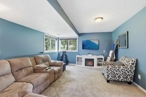 508 Jaymie Court Belle Plaine MN 56011