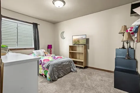 630 38th Avenue E West Fargo ND 58078