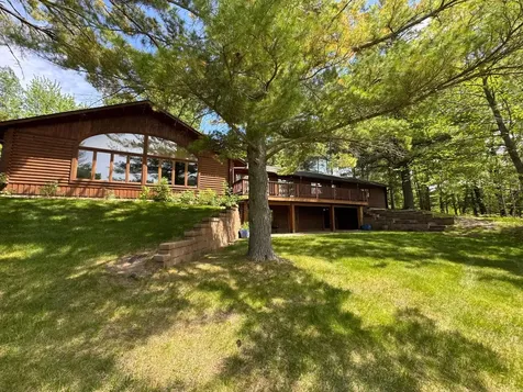 1469 Woodland Loop NW Baudette MN 56623