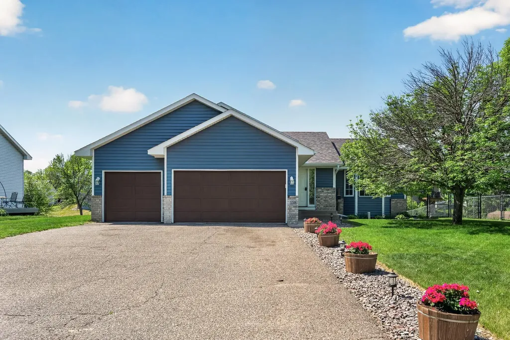13506 2nd Avenue S Zimmerman MN 55398