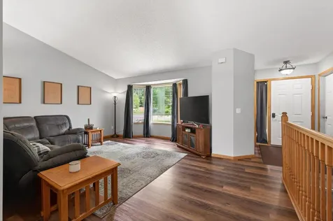13506 2nd Avenue S Zimmerman MN 55398