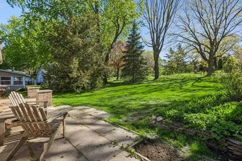 2966 Mildred Drive Roseville MN 55113