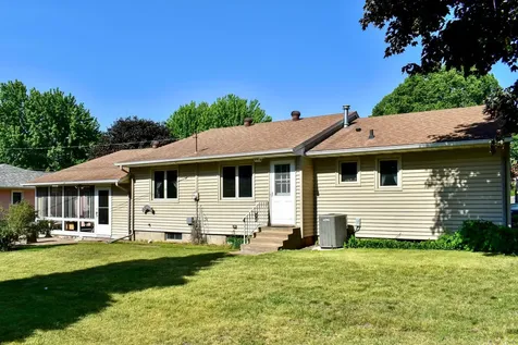 308 Emherst Street Winona MN 55987
