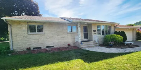 308 Emherst Street Winona MN 55987