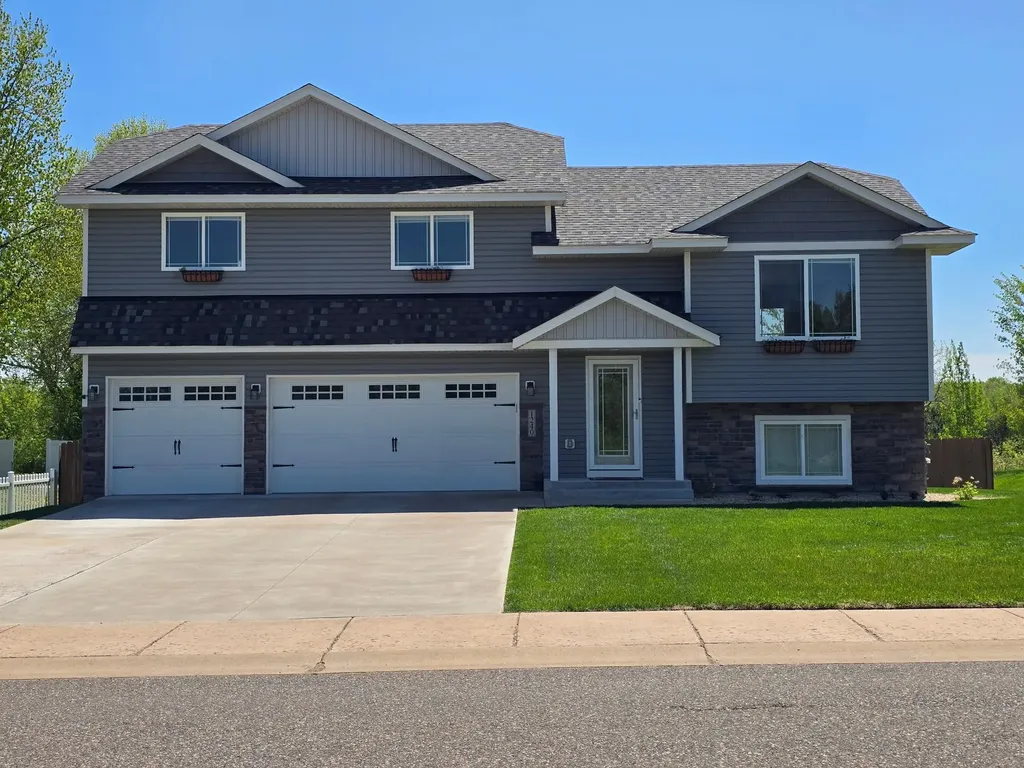 1240 W 6th Street Rush City MN 55069