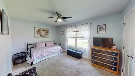 110 Hawthorne Street W Albert Lea MN 56007