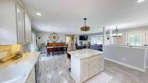 110 Hawthorne Street W Albert Lea MN 56007