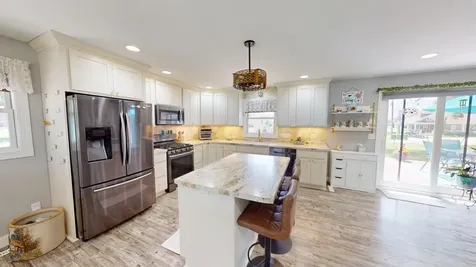 110 Hawthorne Street W Albert Lea MN 56007